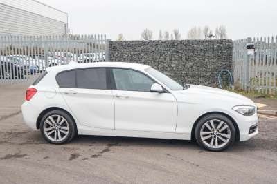 BMW 1 Series 118I Sport Nav Ulez Sat Nav Dab Bluet YB18DYF White #5