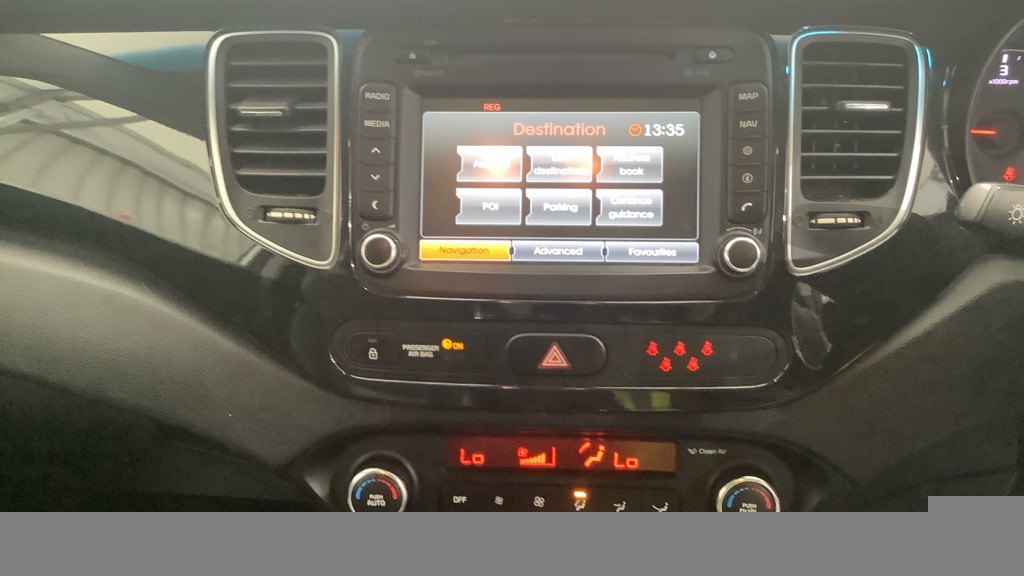 Kia Carens 1.7 Crdi 139 3 Leather Nav Camera 35 T Silver #3
