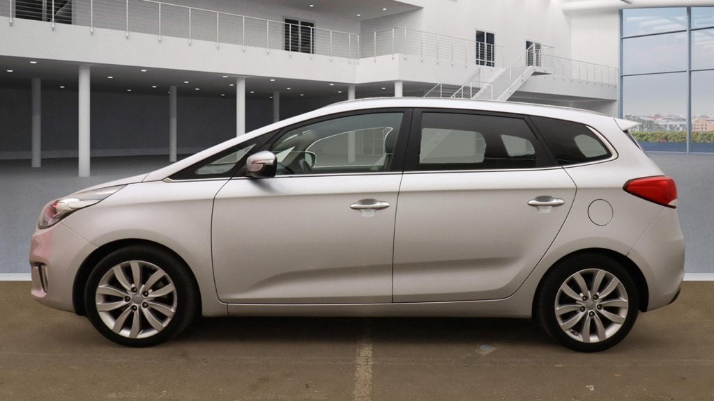 Kia Carens 1.7 Crdi 139 3 Leather Nav Camera 35 T Silver #2