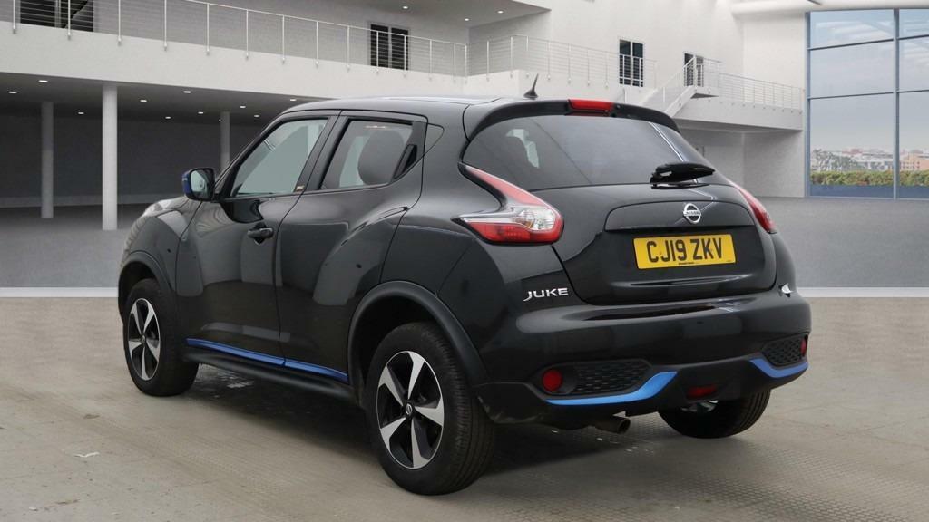 Nissan Juke 1.6 112 Bose Personal Edition Cvt Nav C CJ19ZKV Black #2