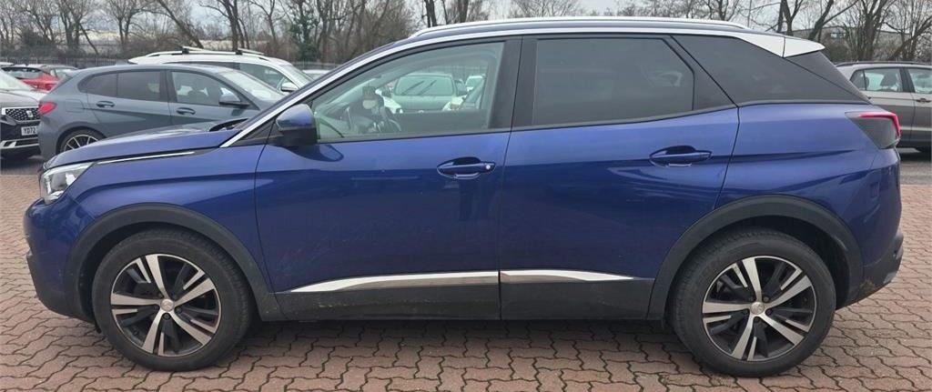 Peugeot 3008 1.5 Bluehdi Allure Eat8 Nav Camera Half KO68WLA Blue #2