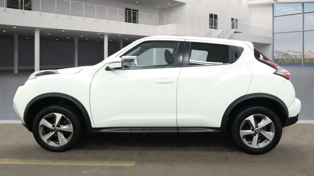 Nissan Juke 1.6 Acenta Ulez Low Insurance Group Nis LM69DVN White #2
