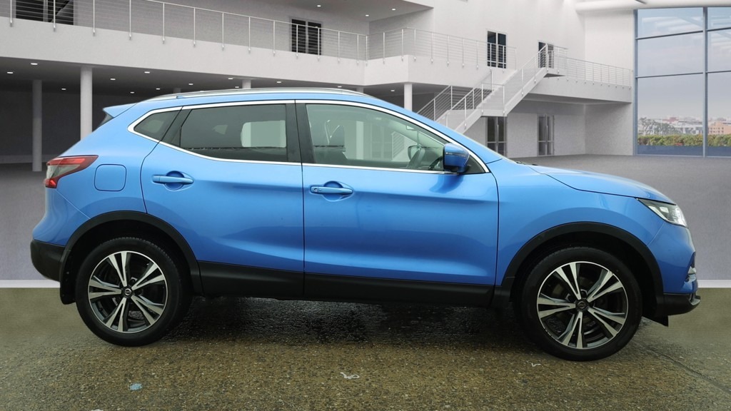 Nissan Qashqai 1.2 Dig-t N-connecta Panroof Nav Camera PF18EEH Blue