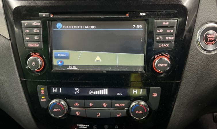 Nissan Qashqai 1.2 Dig-t N-connecta Panroof Nav Camera PF18EEH Blue #4