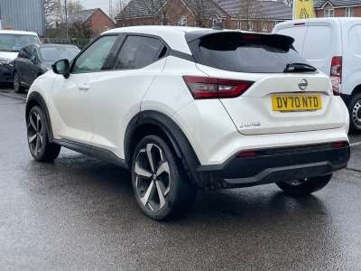 Nissan Juke 1.0 Dig-t Tekna 1 Owner Fsh Ulez Nav DV70NTD White #2