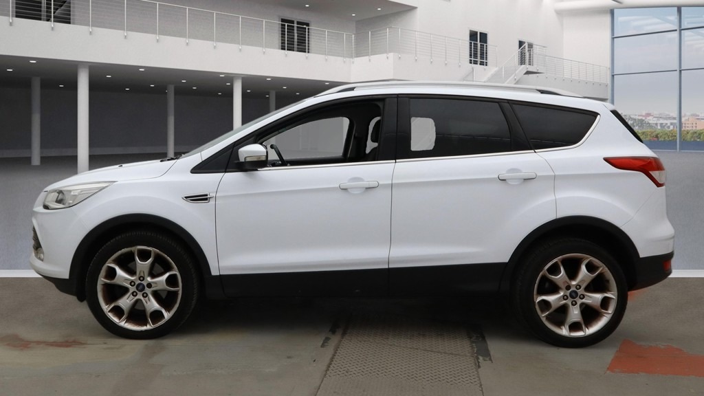 Ford Kuga 2.0 Tdci Titanium 1 Owner 11 Services A PJ62TFO White #2