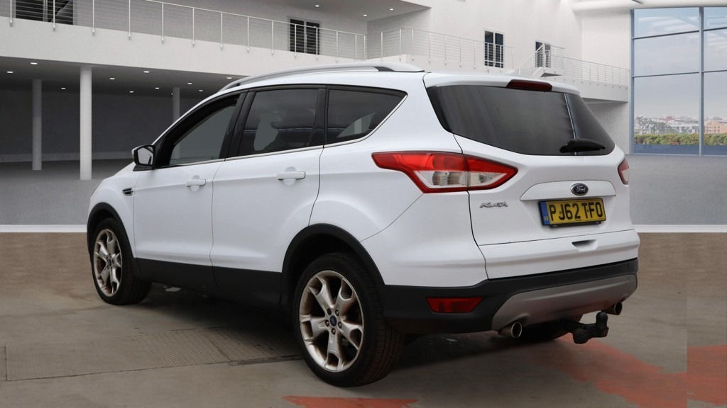 Ford Kuga 2.0 Tdci Titanium 1 Owner 11 Services A PJ62TFO White #4