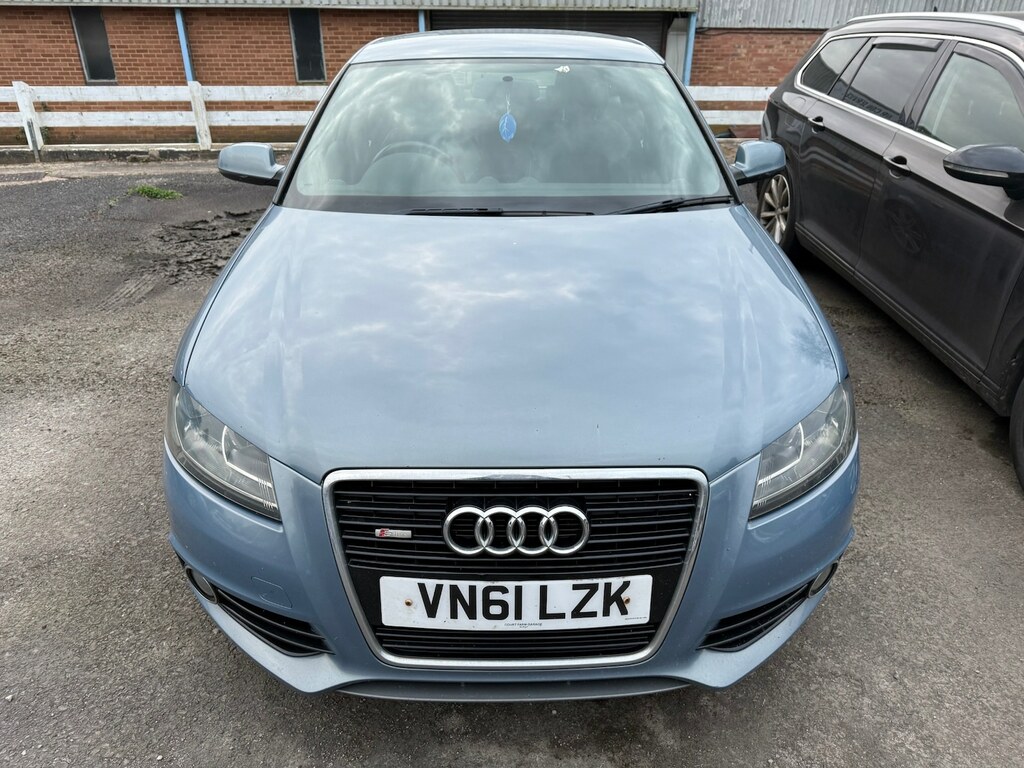 Audi A3 2.0 Tdi S Line Start Stop VN61LZK Blue #2