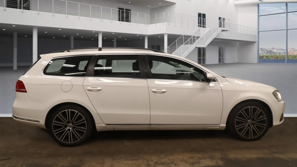 Volkswagen Passat 2.0 Tdi Bmt Executive Dsg Nav Leather 9 White #6
