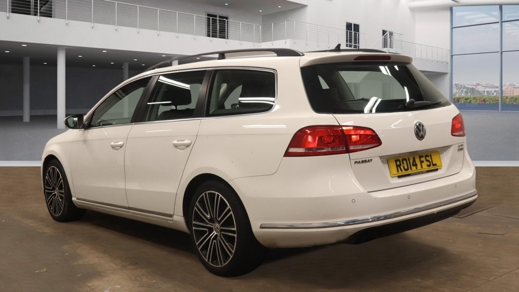 Volkswagen Passat 2.0 Tdi Bmt Executive Dsg Nav Leather 9 White #2