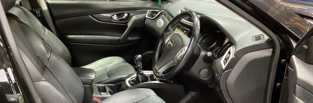Nissan X-Trail 1.6 Dig-t Tekna 7 Seats Panroof Nav C Black #3