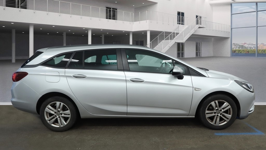Vauxhall Astra 1.6 Cdti 16V Design Ulez 78 Mpg Dab B VE18VSM Silver #4
