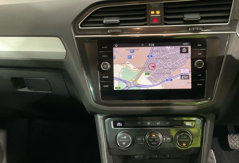 Volkswagen Tiguan 2.0 Tdi 150 Se Nav Dab Bluetooth Climat HX67RVE White #3