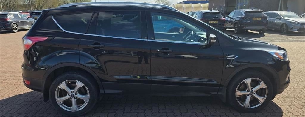 Ford Kuga 1.5 Tdci Titanium Sat Nav Dab Ulez Ap AV67LLR Black #5