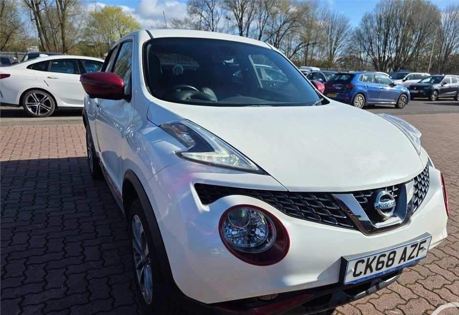 Nissan Juke 1.5 Dci Tekna Bose Exterior Pk Nav Ul CK68AZF White