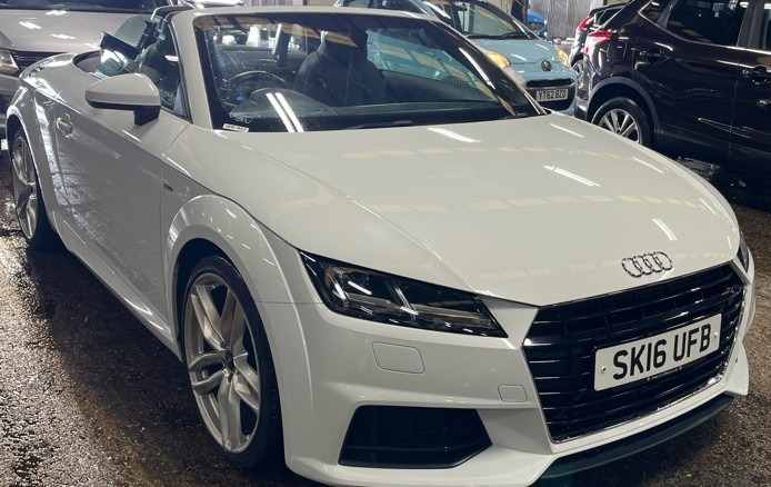 Audi TT 2.0 Tdi Ultra S Line Dab Bluetooth 35 T White