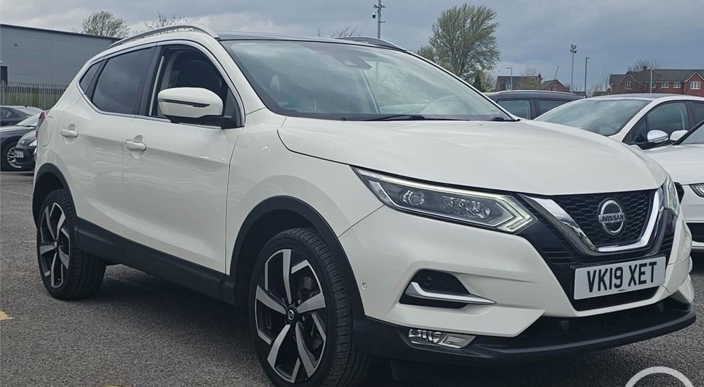 Nissan Qashqai 1.5 Dci 115 Tekna Panroof Bose Nav Ca White