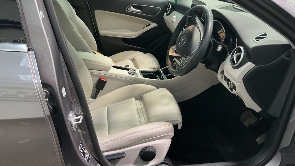 Mercedes-Benz A Class A180d Sport Executive Nav Leather DG18VWT Grey #3