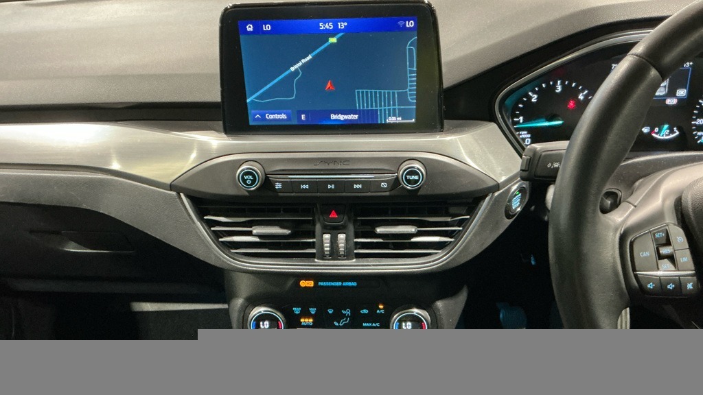 Ford Focus 1.5 Ecoblue 120 Titanium Sat Nav Ulez C KJ19OVX Red #3