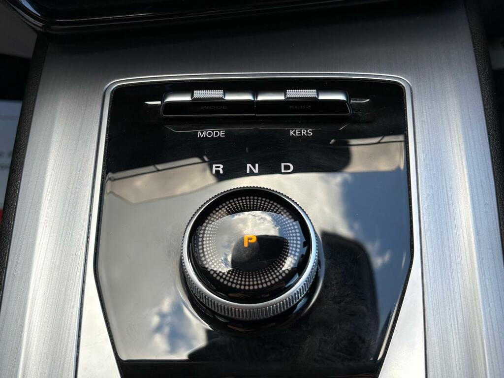 MG MG5 115Kw Trophy Ev Long Range 61Kwh 1 Own White #4