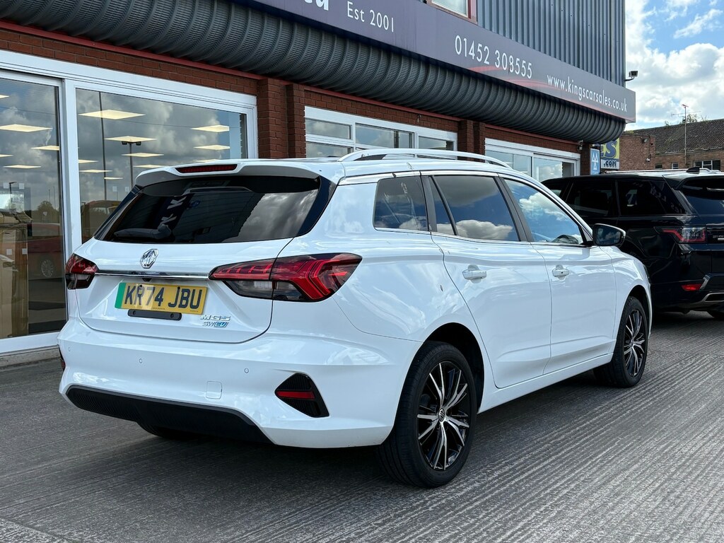 MG MG5 115Kw Trophy Ev Long Range 61Kwh 1 Own White #2