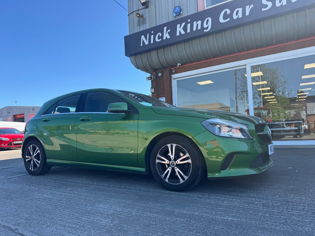 Mercedes-Benz A Class A180d Se Leather Ulez Bluetooth Green