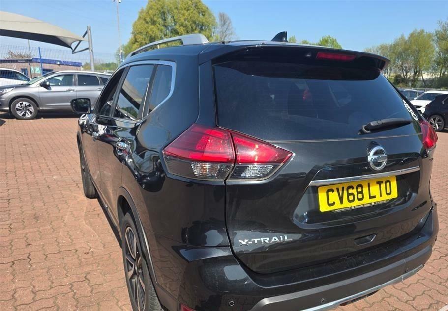 Nissan X-Trail 1.6 Dig-t Tekna 7 Seats Panroof Nav L CV68LTO Black #6