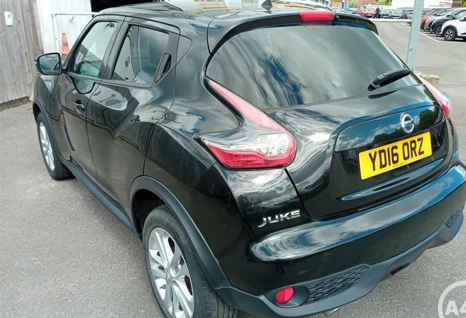 Nissan Juke 1.5 Dci N-connecta 20 Tax Ulez 70 Mpg YD16ORZ Black #2
