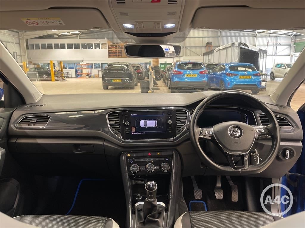 Volkswagen T-Roc 1.5 Tsi Evo Sel 1 Owner Sat Nav Car Net CV68JBE Blue #5