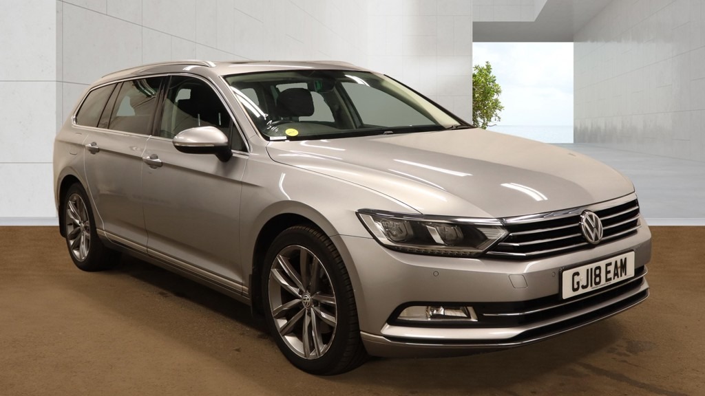 Volkswagen Passat 2.0 Tdi Gt Panroof Nav 64 Mpg Ulez Silver