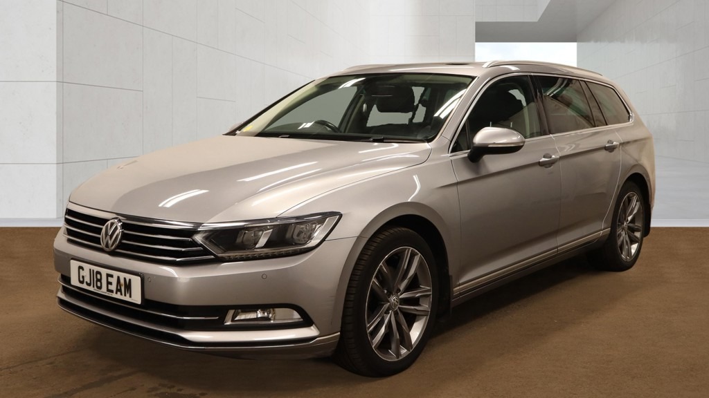 Volkswagen Passat 2.0 Tdi Gt Panroof Nav 64 Mpg Ulez GJ18EAM Silver #5