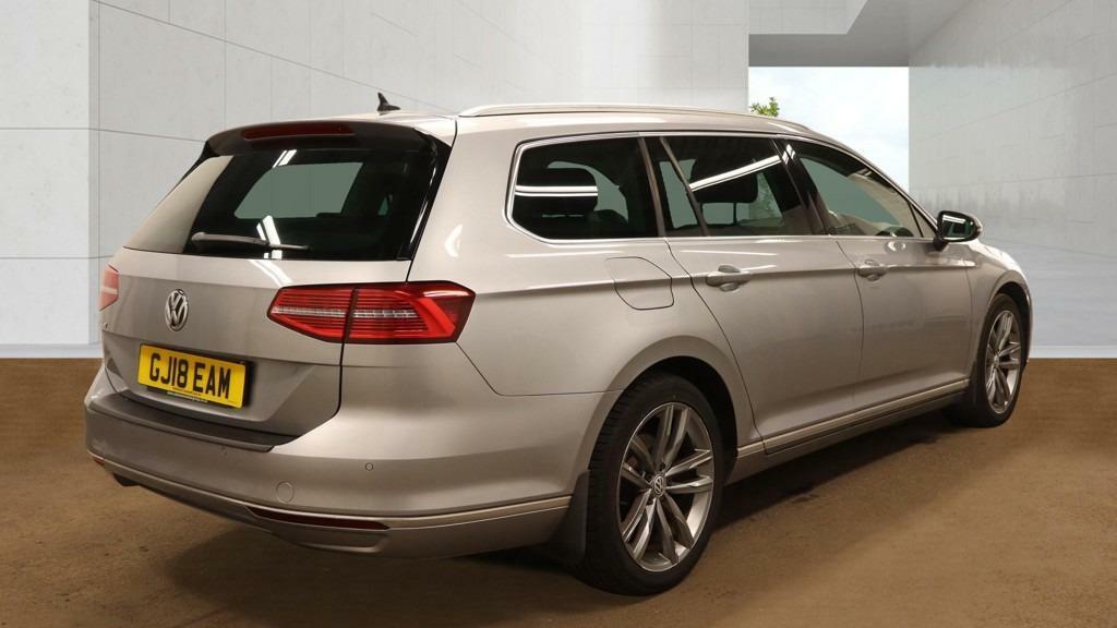 Volkswagen Passat 2.0 Tdi Gt Panroof Nav 64 Mpg Ulez GJ18EAM Silver #6