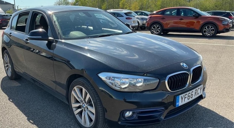 BMW 1 Series 118D Sport Pro Media Nav 10 Bmw Service Black