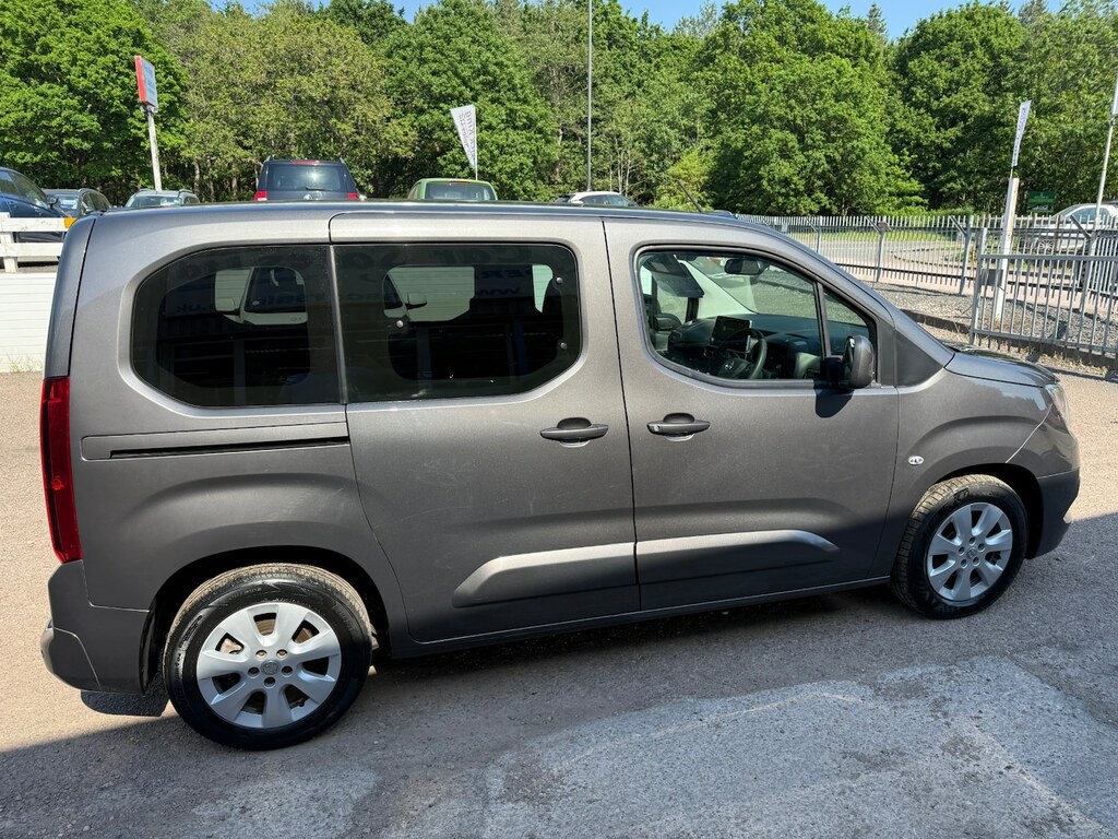 Vauxhall Combo Life 1.5 Turbo D Energy WG20JMV Grey #5