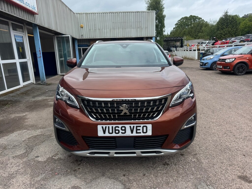 Peugeot 3008 1.2 Puretech Allure VU69VEO Brown #2