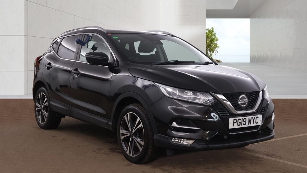Nissan Qashqai 1.3 Dig-t N-connecta Panroof Nav Camera Black