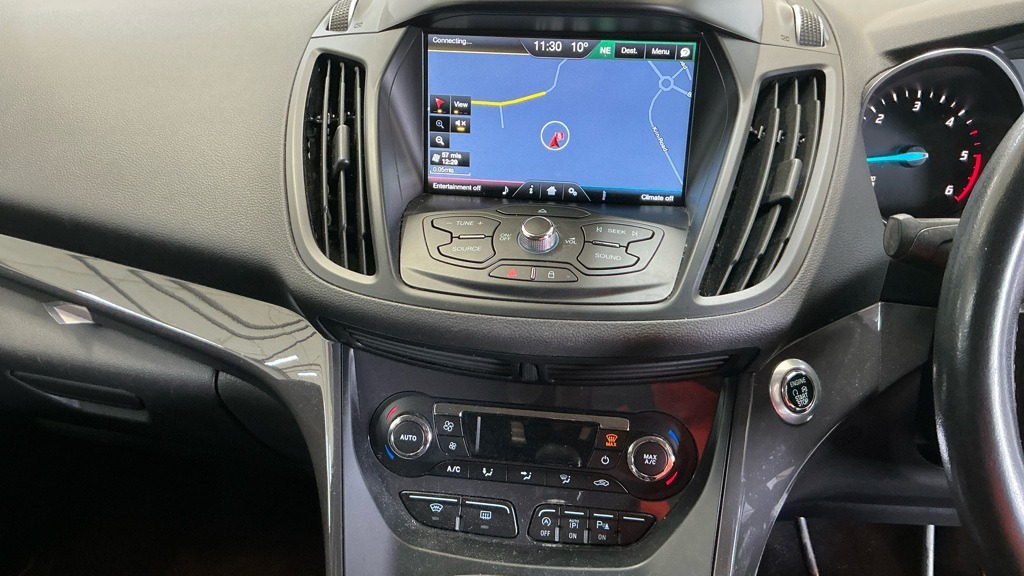 Ford Kuga 2.0 Tdci 150 Titanium Sport Nav Appearanc EK66EHC White #4
