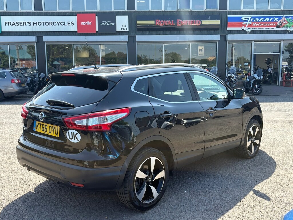 Nissan Qashqai 1.6 Dci N-connecta Panroof 35 Tax Ulez Black