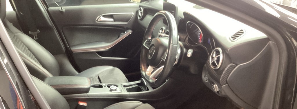 Mercedes-Benz A Class A180d Amg Line Executive Nav 74 Mpg LS18NPC Black #3