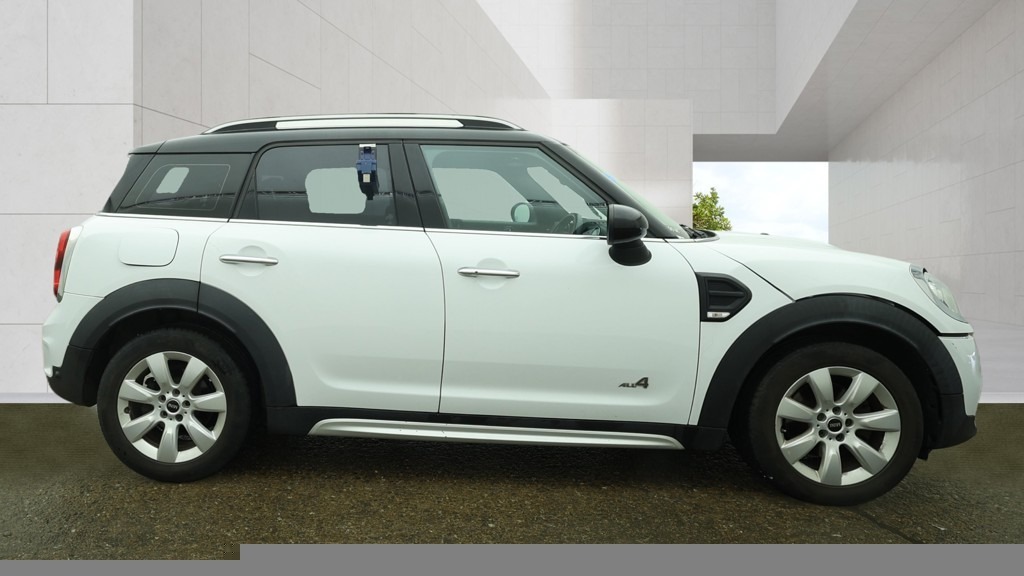 Mini Countryman 2.0 Cooper D All4 KE66LPP White #5