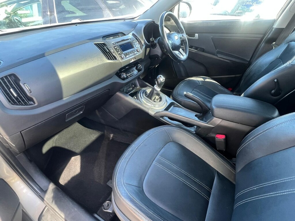 Kia Sportage 1.7 Crdi Isg 3 Sunroof Leather 10 Servi Silver #4