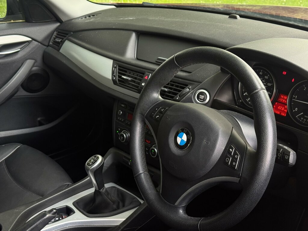 BMW X1 2.0 20D Se Suv Xdrive Euro 5 17 Red #3