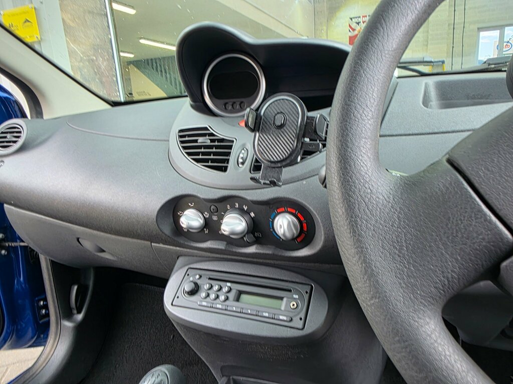 Renault Twingo 1.2 Extreme Hatchback Euro 4 60 Blue #4