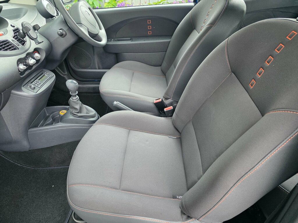 Renault Twingo 1.2 Extreme Hatchback Euro 4 60 Blue #5