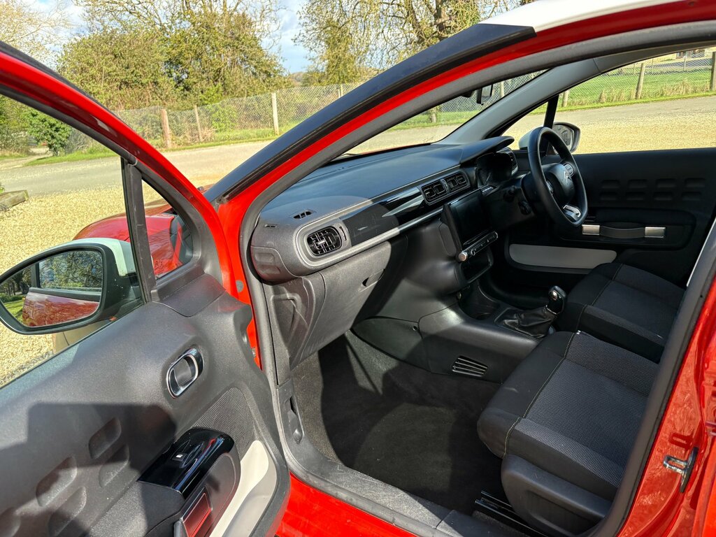 Citroen C3 1.2 Puretech Feel Hatchback Euro WU20UZY Orange #5