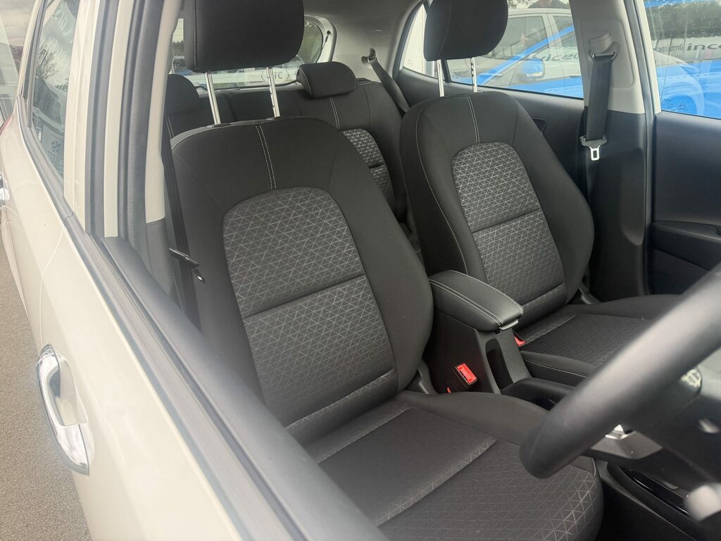 Kia Picanto Petrol FL24UMS White #6