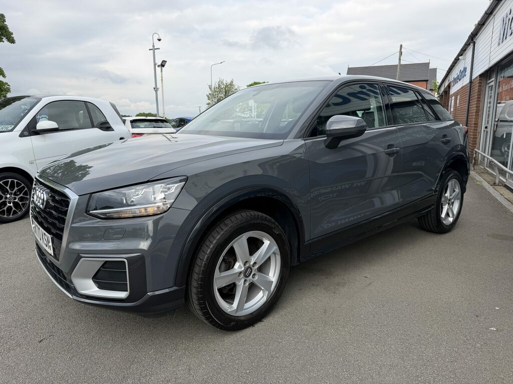 Audi Q2 Petrol BK70KSN Grey #3