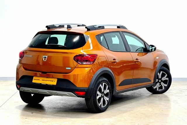Dacia Sandero Stepway 1.0 Tce Prestige Hatchback Bi Fuel Euro MW21KTG Orange #6