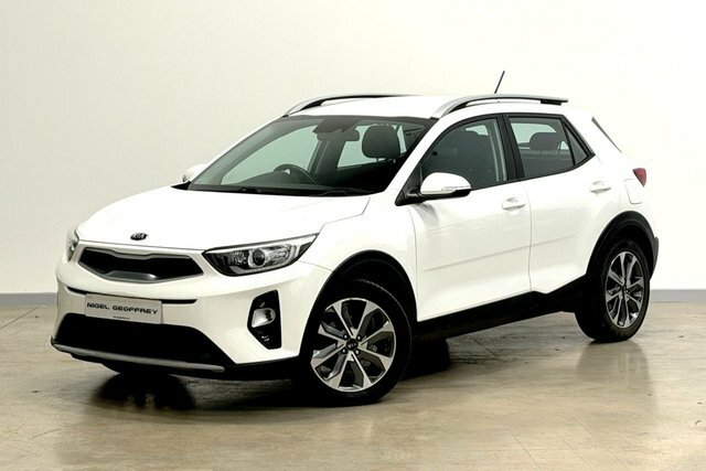 Kia Stonic 1.4 2 Suv Euro 6 S S 98 Bhp BP68TZW White #5