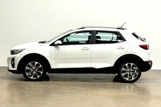 Kia Stonic 1.4 2 Suv Euro 6 S S 98 Bhp BP68TZW White #4